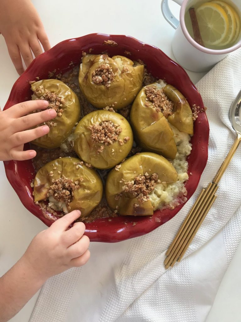 “Granola” Stuffed Baked Apples