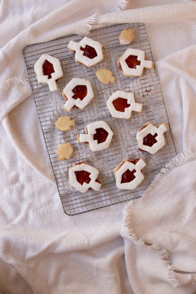 DREIDEL LINZER TARTS