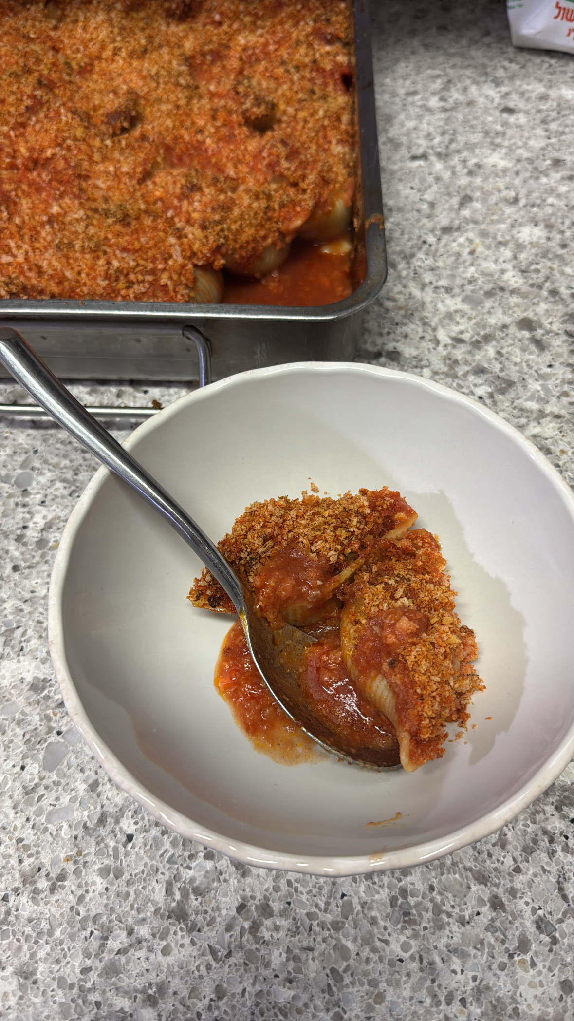 MEAT SAUCE STUFFED SHELLS