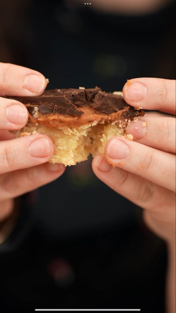 GLUTEN FREE TWIX BARS