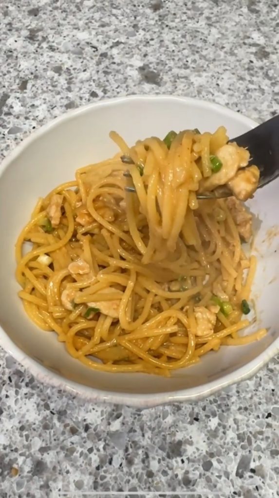 CREAMY SESAME NOODLES
