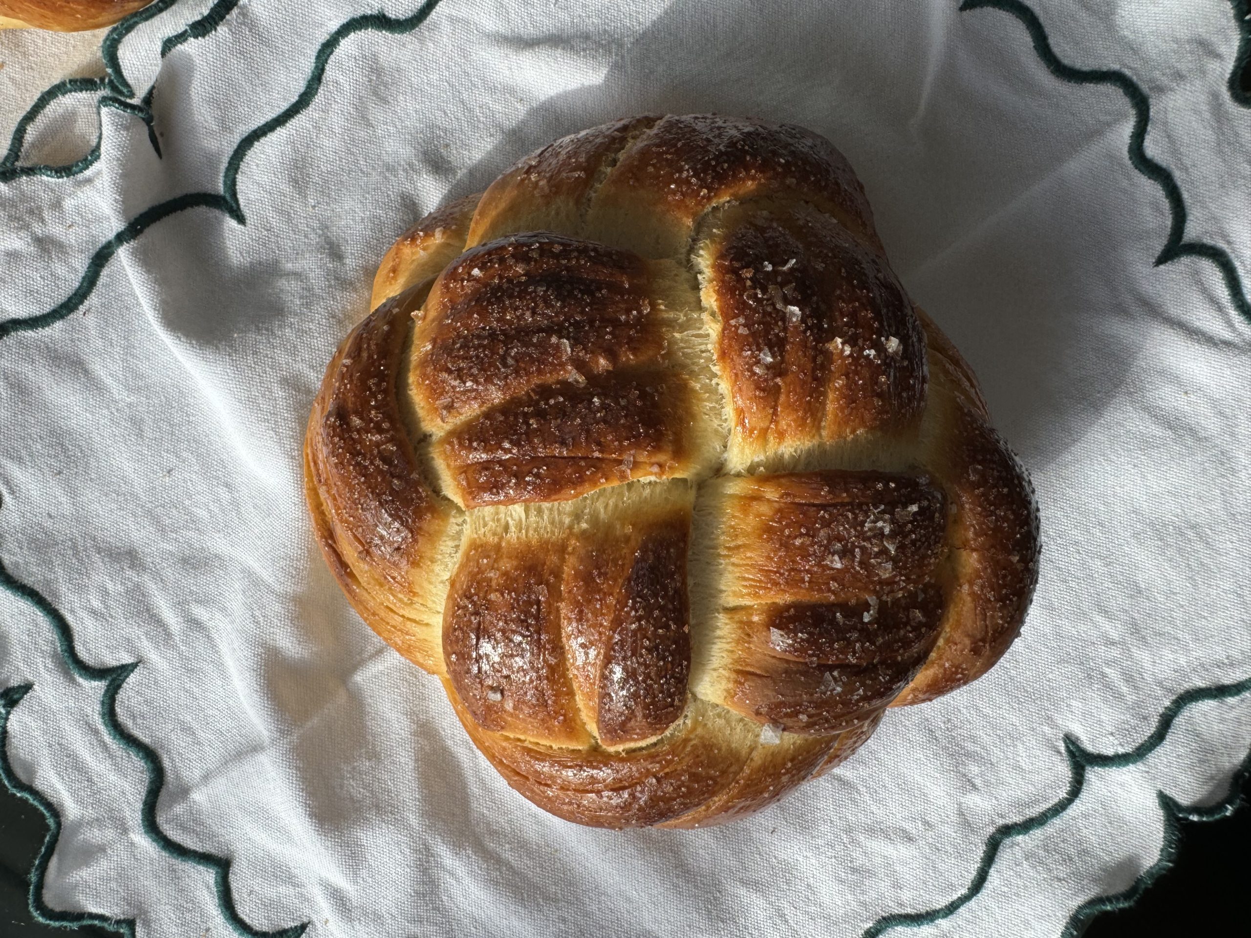 4 CIRCLE CHALLAH TECHNIQUES