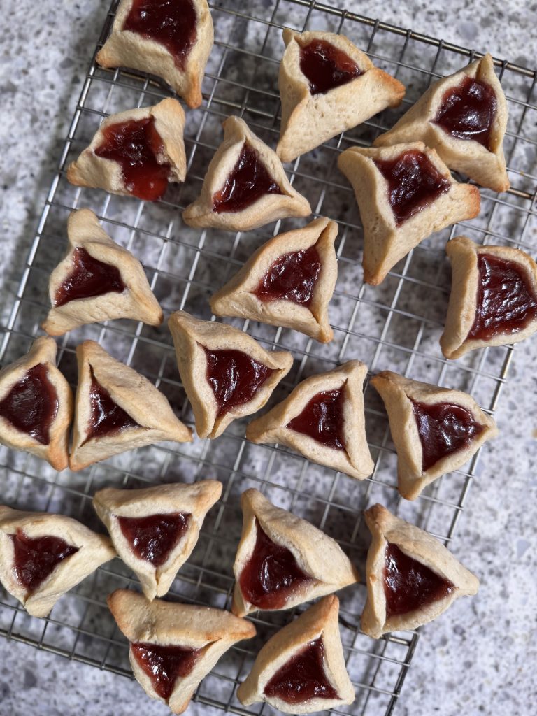REALLY EASY, KID FRIENDLY, NO FRIDGE HAMANTASCHEN DOUGH